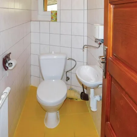 Six Bedroom Holiday In Mlynky Bana Lucia